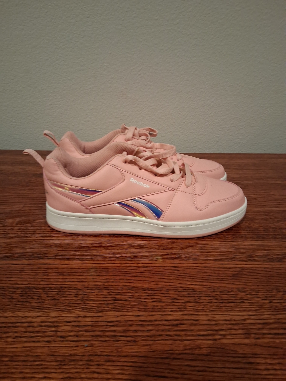 Reebok Kids Light Pink Low-Top Sneakers